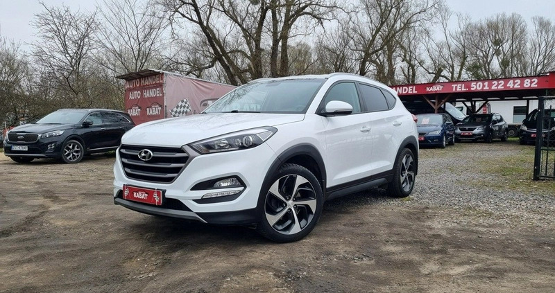 Hyundai Tucson cena 61900 przebieg: 174000, rok produkcji 2016 z Kamieńsk małe 211